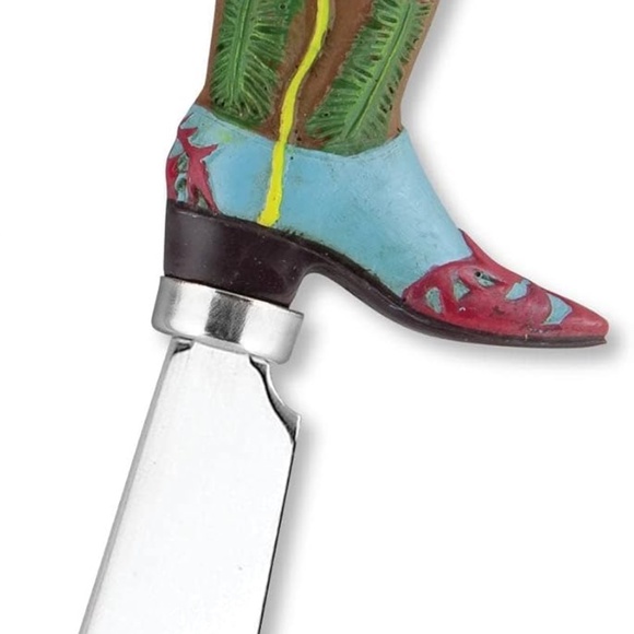 Western Cowboy Boot Cheese Spreaders,Hand-Painted Resin Handles with S.S. Blade - Picture 6 of 7